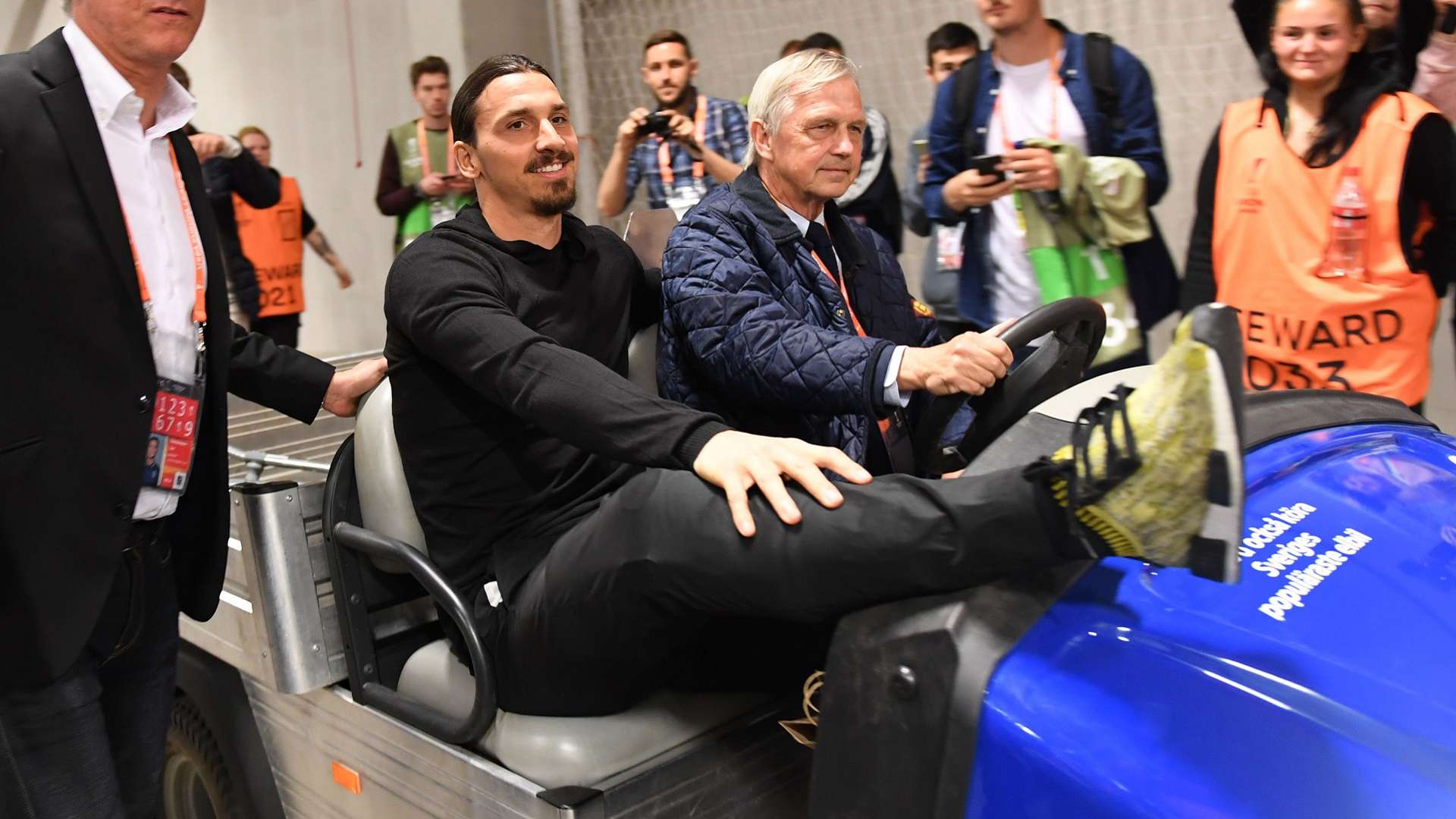 2017-08-21 Ibrahimovic 16-17