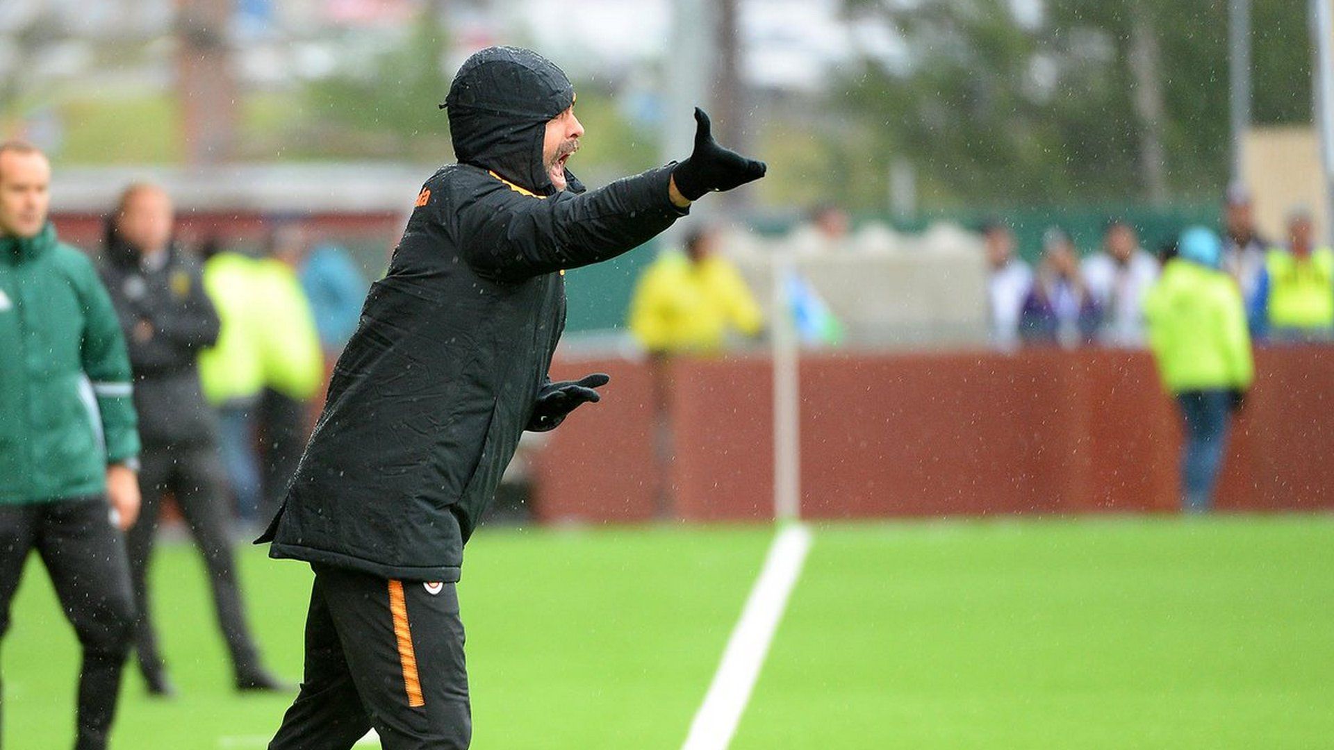 Igor Tudor Galatasaray 1372017 UEL