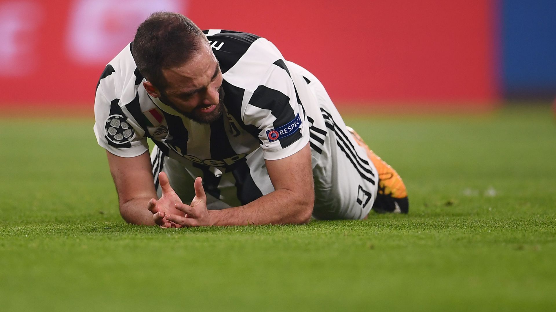 Gonzalo Higuain Juventus Barcelona