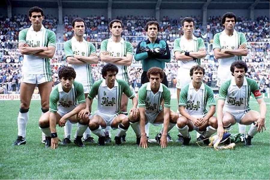 منتخب الجزائر 1990