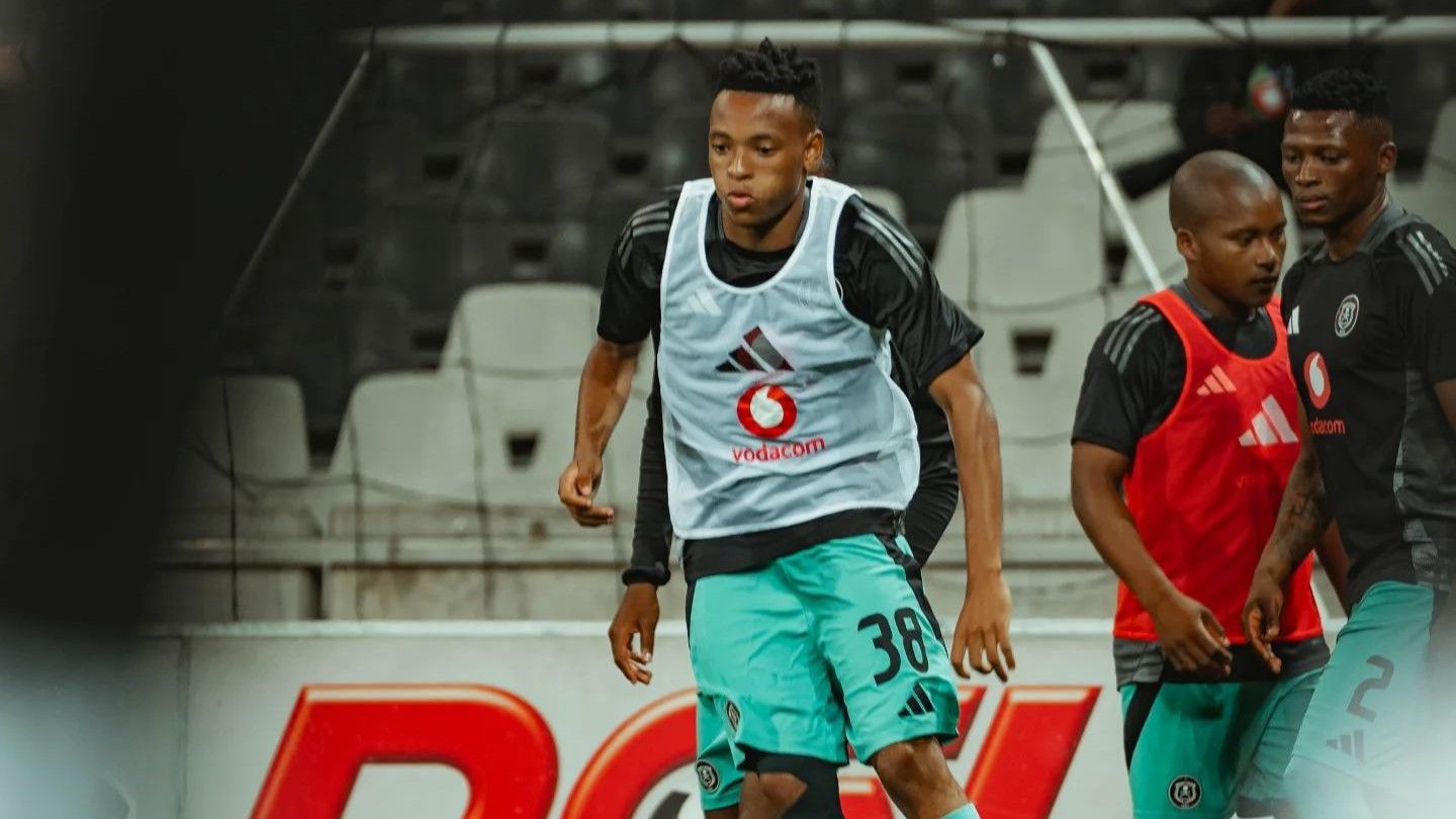 Relebohile Mofokeng, Orlando Pirates