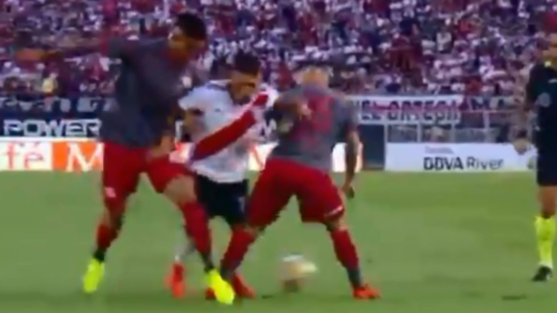 CAPTURA Lesion Juanfer Quintero River Independiente Superliga 17032019