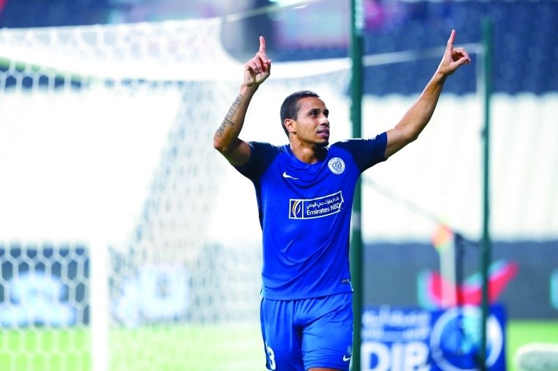 فاندرلي سانتوس