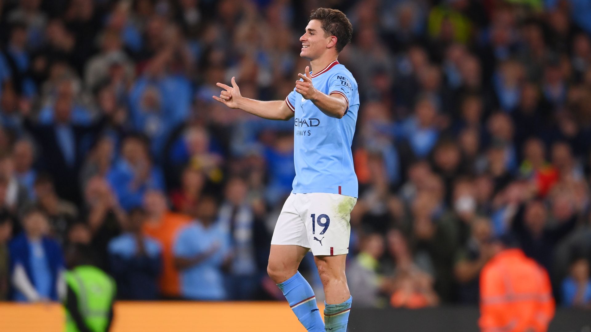 Julian Alvarez Manchester City Nottingham Forest 2022-23