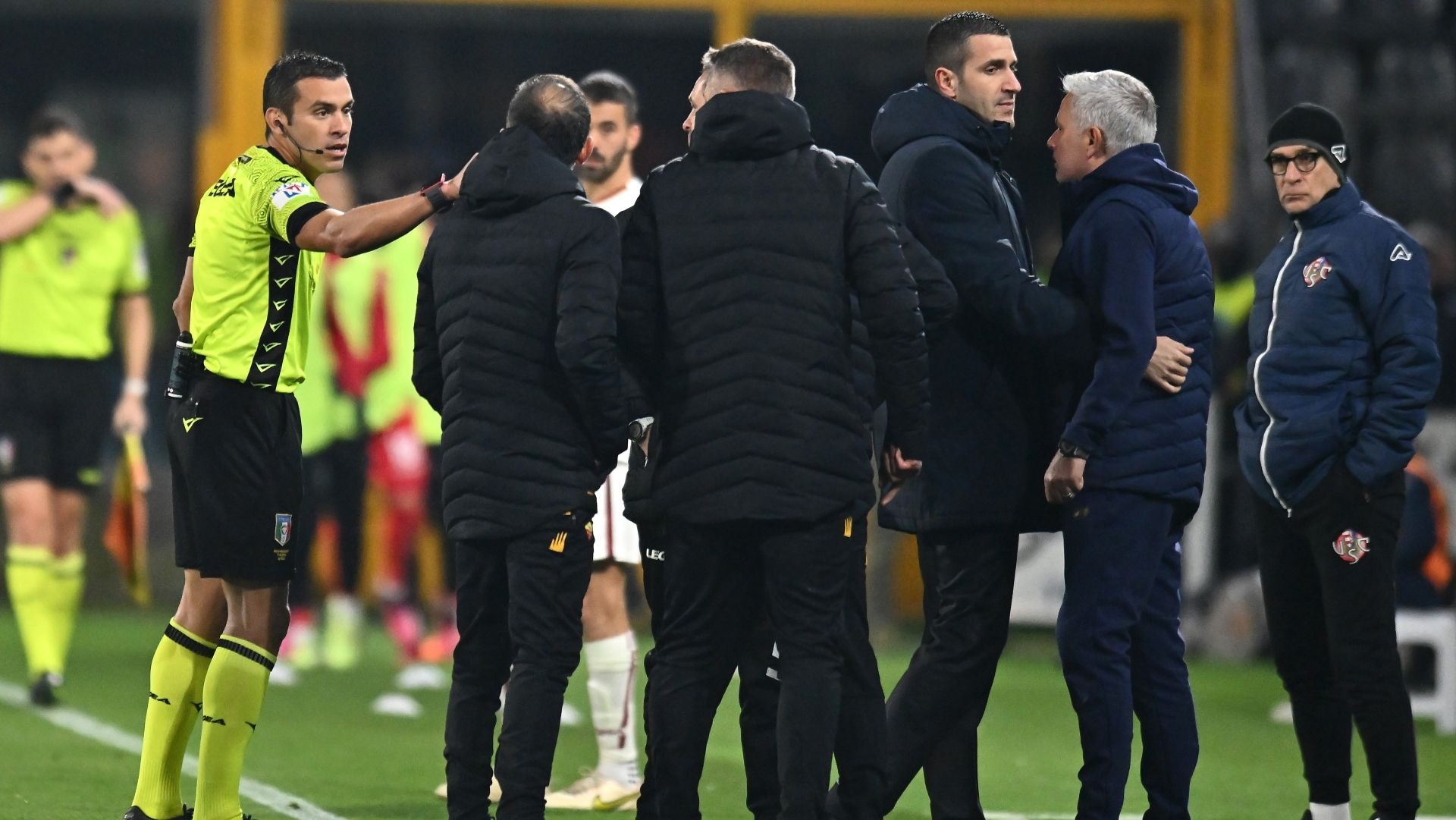 Mourinho Cremonese Roma