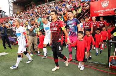 Chanathip Songkrasin Consadole Sapporo vs True Thai United