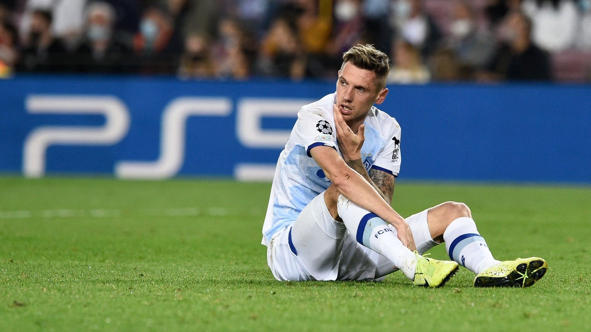 Denys Harmash Dynamo Kyiv 2021-22