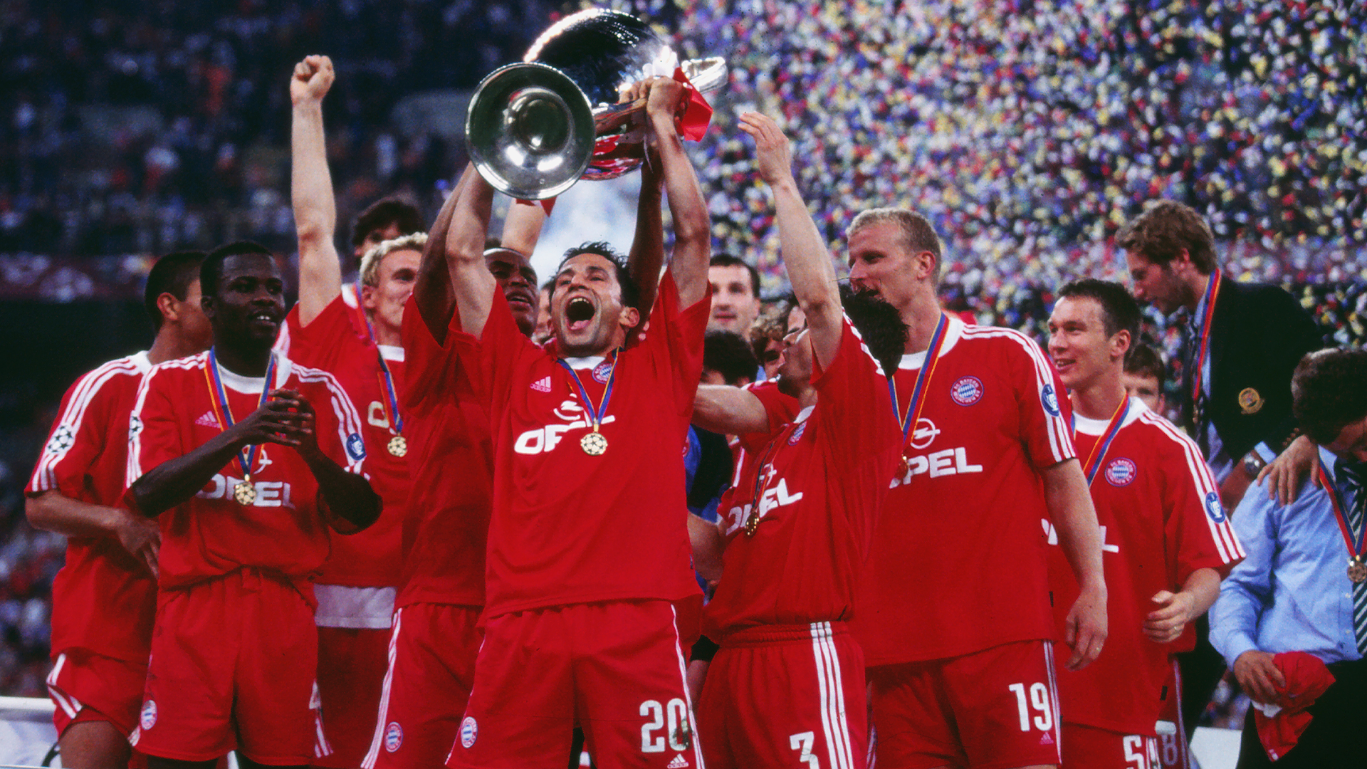 Bayern_Munich_2001_Champions_L