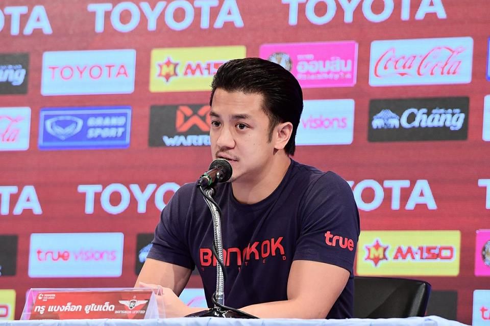 วสพล แก้วผลึก