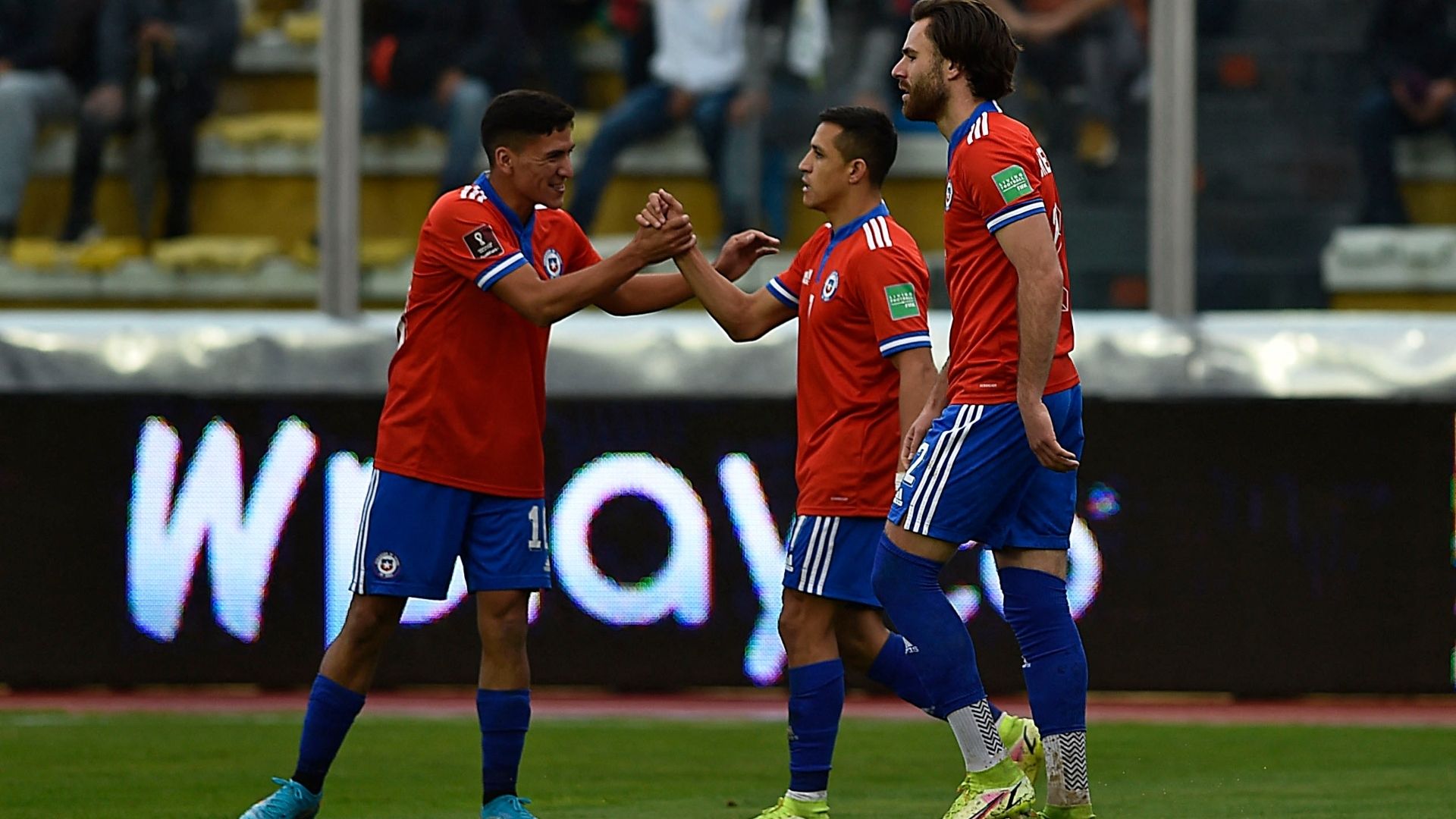 010222 Bolivia Chile Ben Brereton Díaz Alexis Sánchez Marcelino Núñez