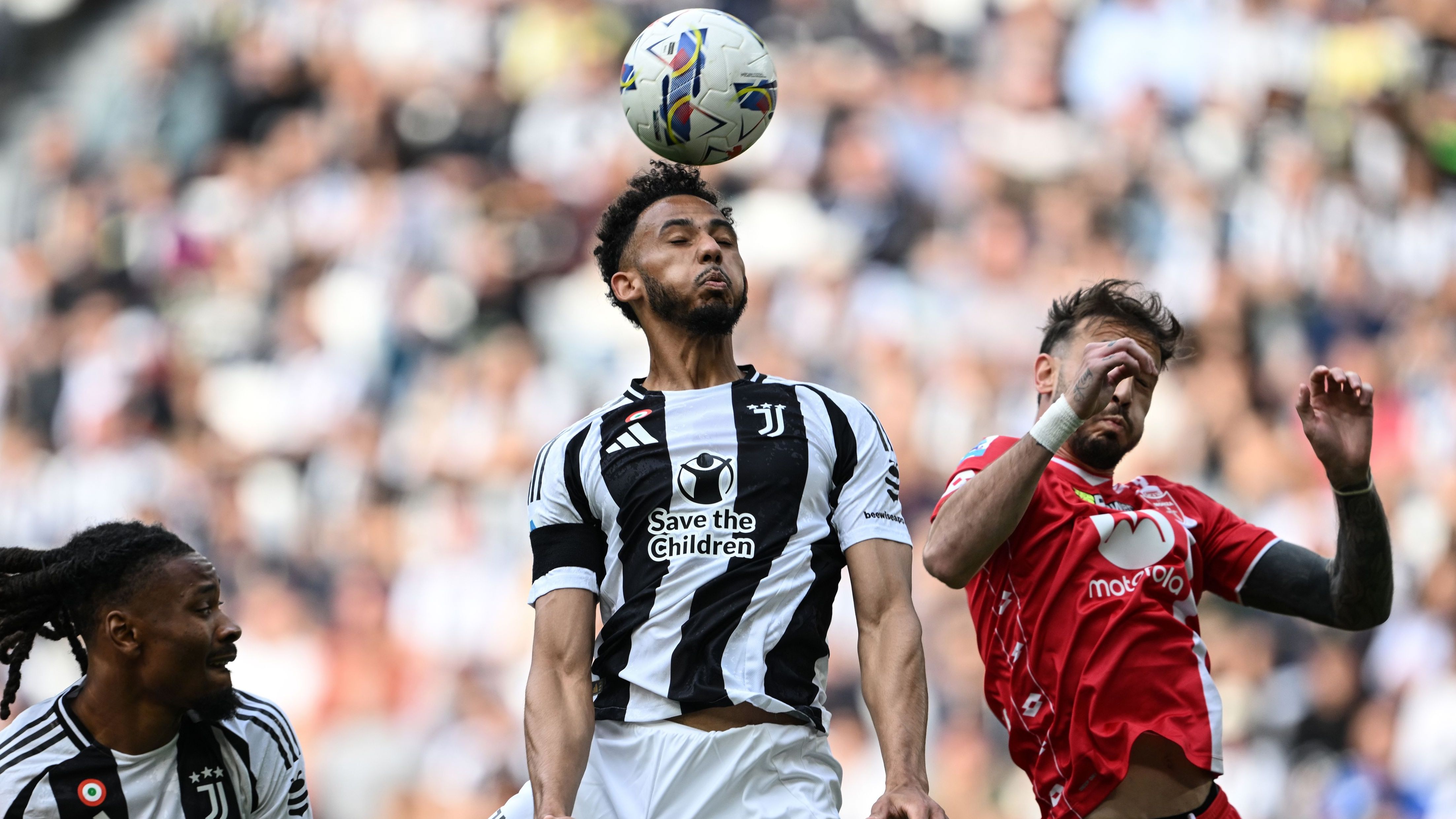 Lloyd Kelly Juventus 2024-25