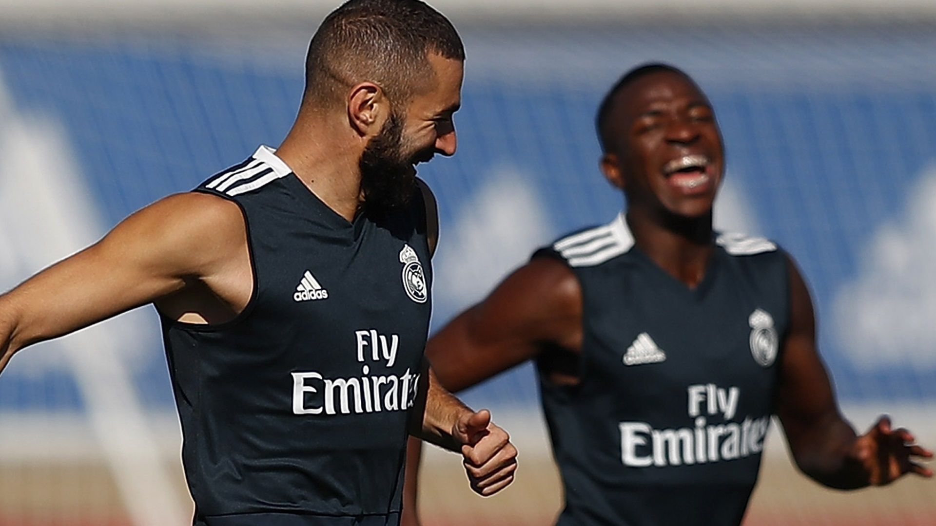 Benzema e Vinícius Júnior durante treino do Real Madrid