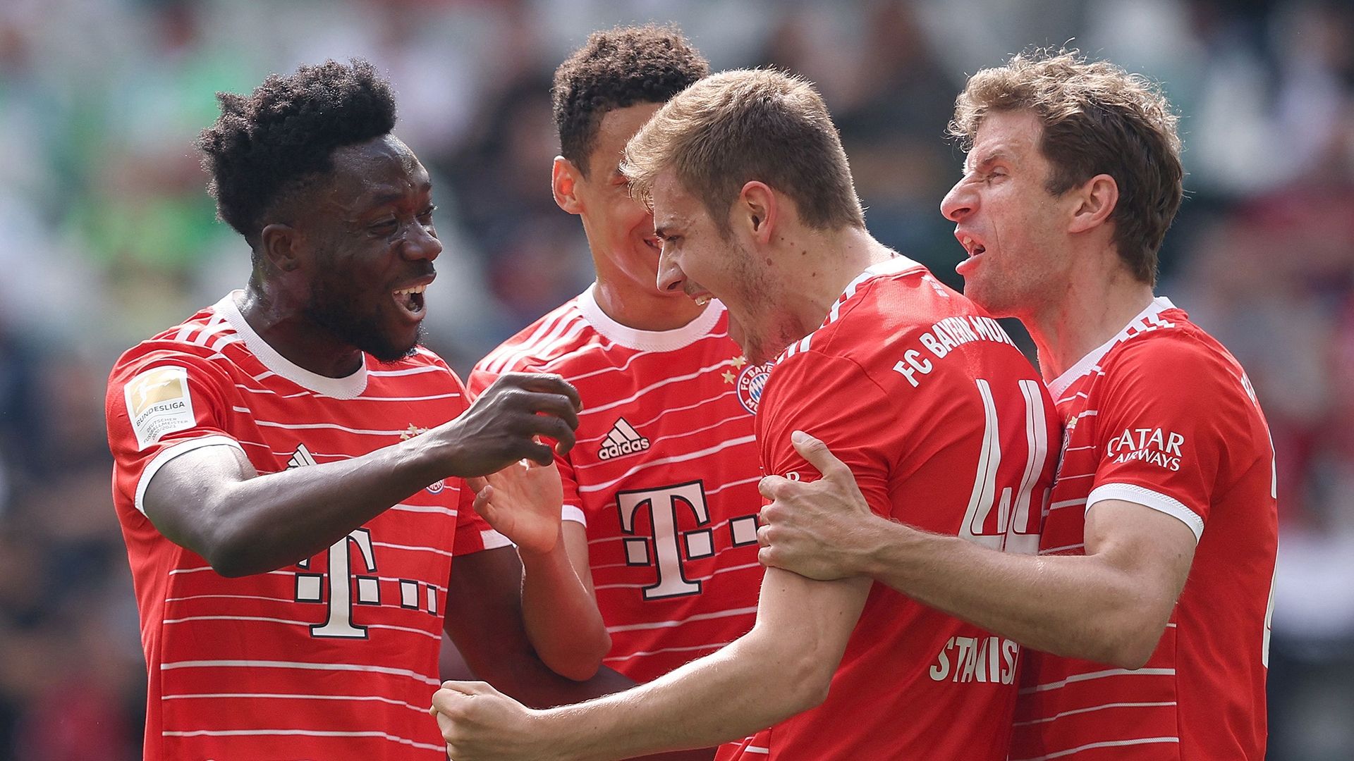 Josip Stanisic Bayern 2021-22