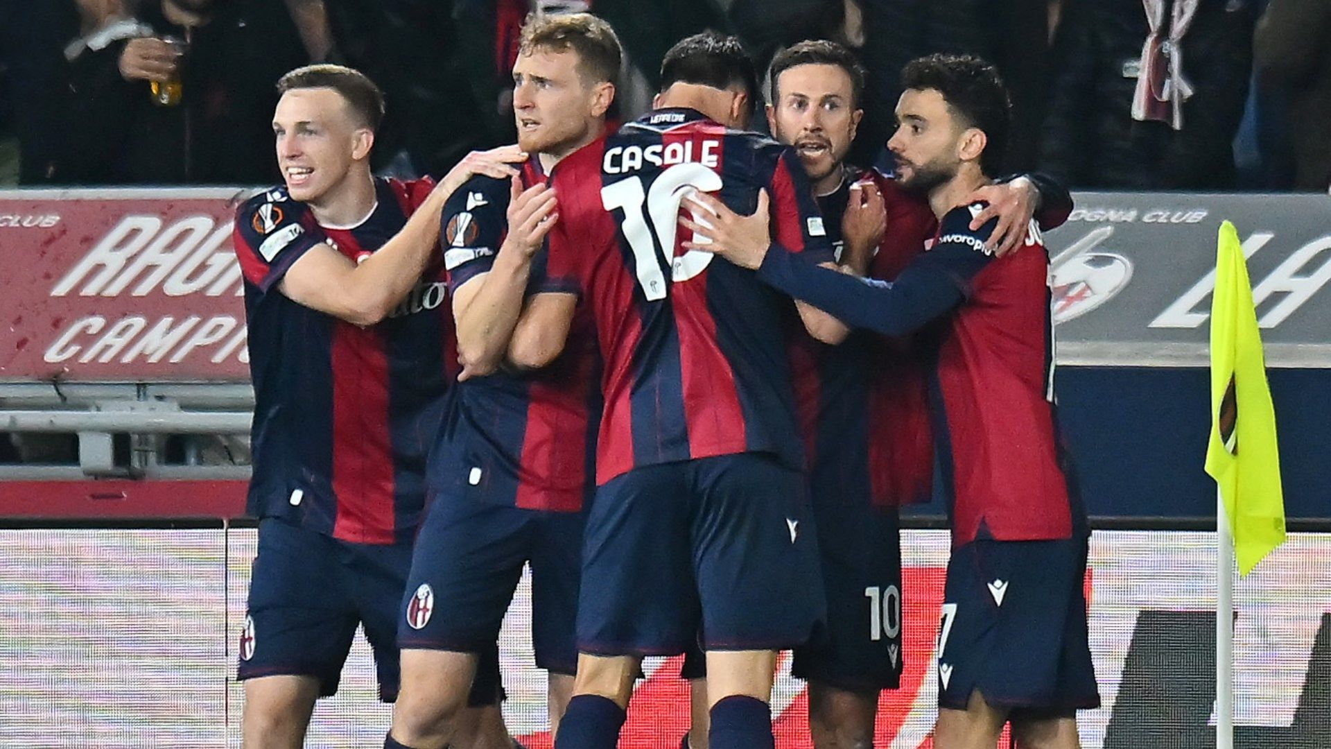 Bernardeschi Bologna esultanza