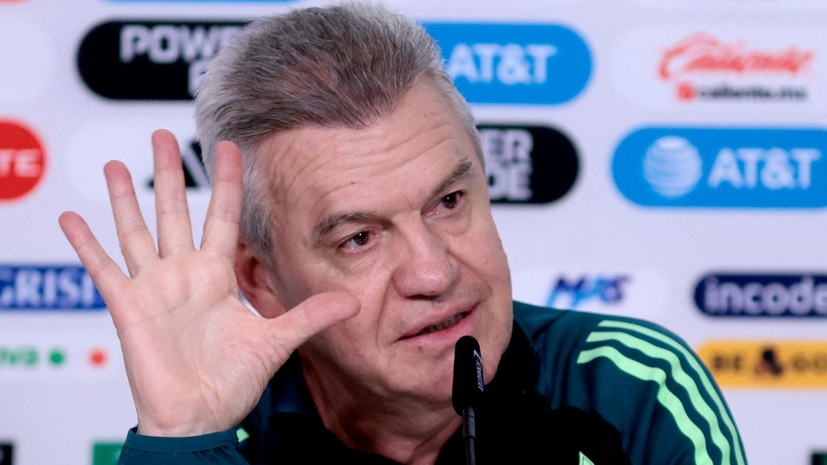 Javier Aguirre conferencia 2024