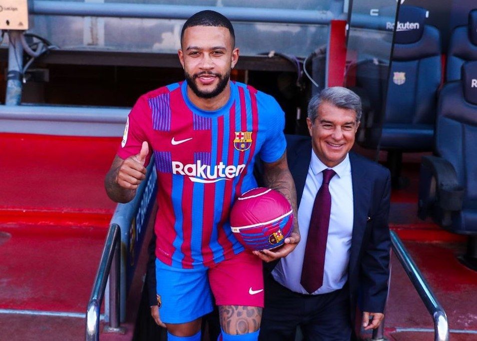 Memphis Depay Joan Laporta Barcelona