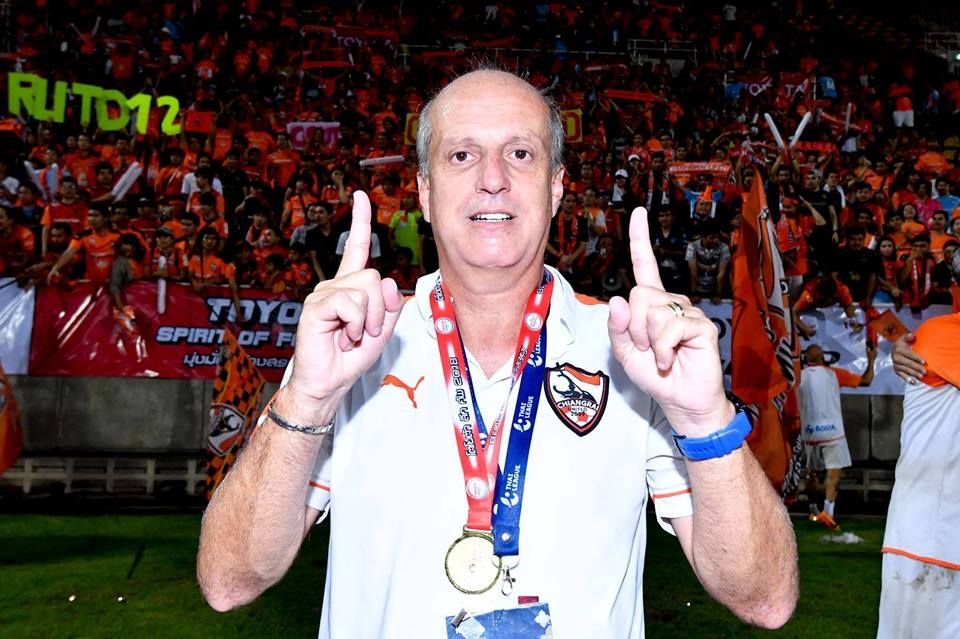 อเล็กซานเดร กามา