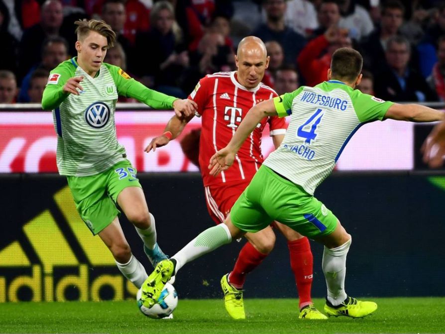 gian luca itter vfl wolfsburg bundesliga 092217