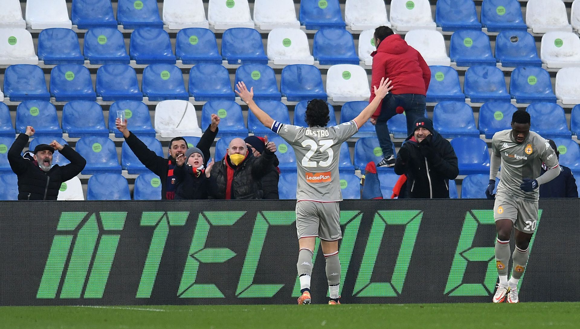 Mattia Destro Sassuolo Genoa Serie A