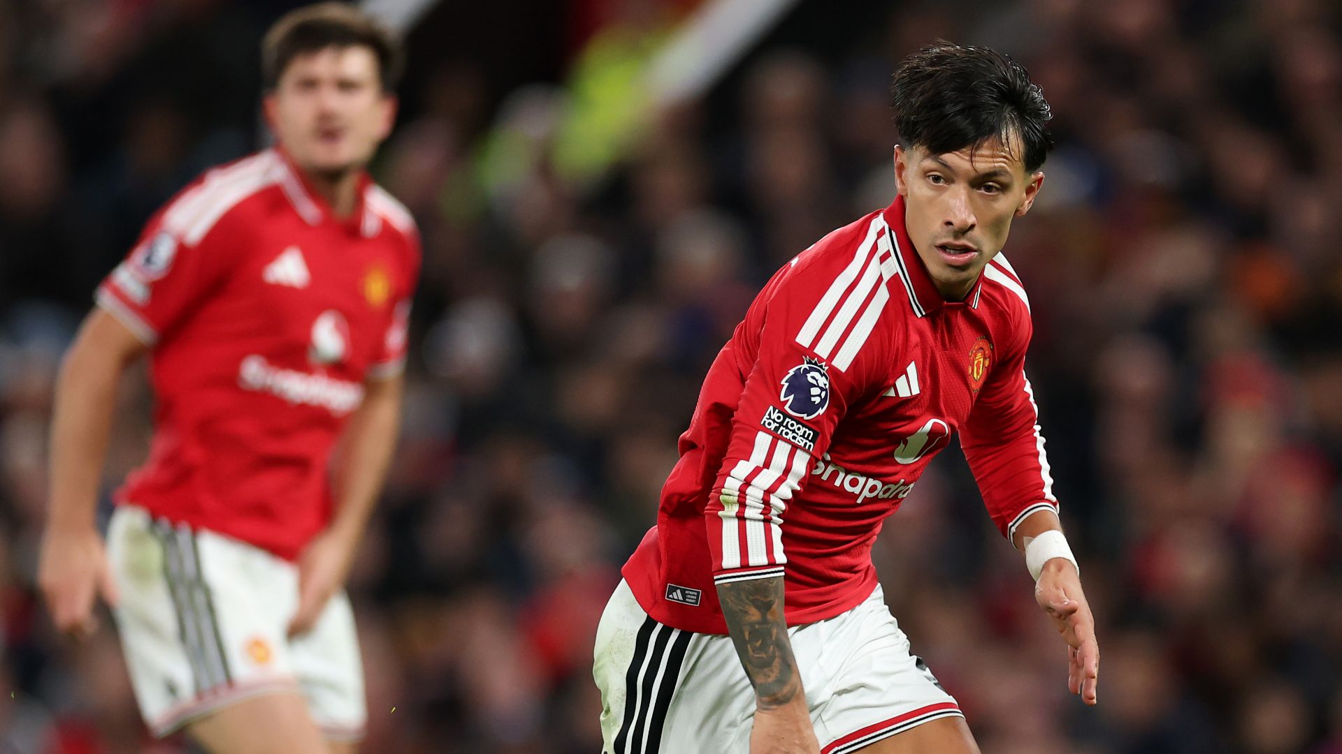 Lisandro Martinez Harry Maguire Manchester United 2026-27