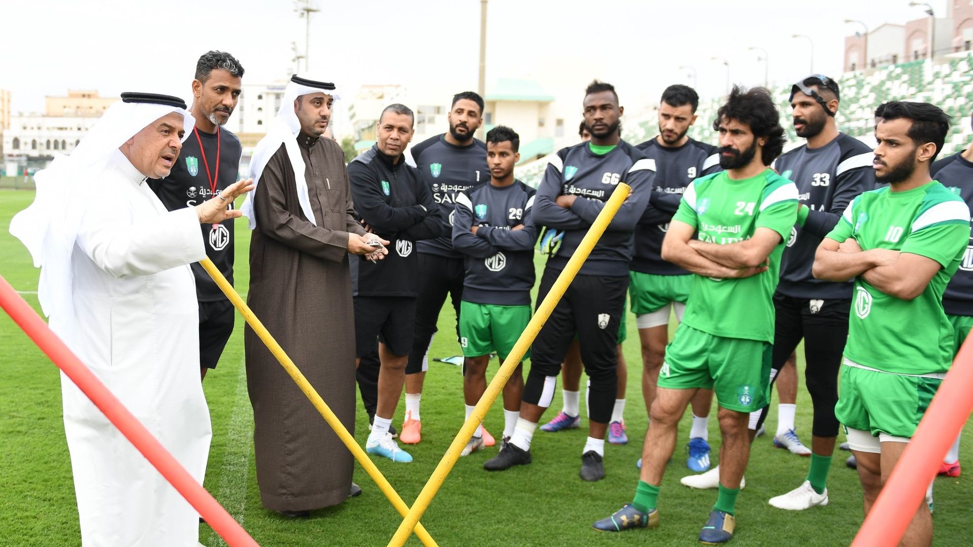 الأهلي - منصور بن مشعل