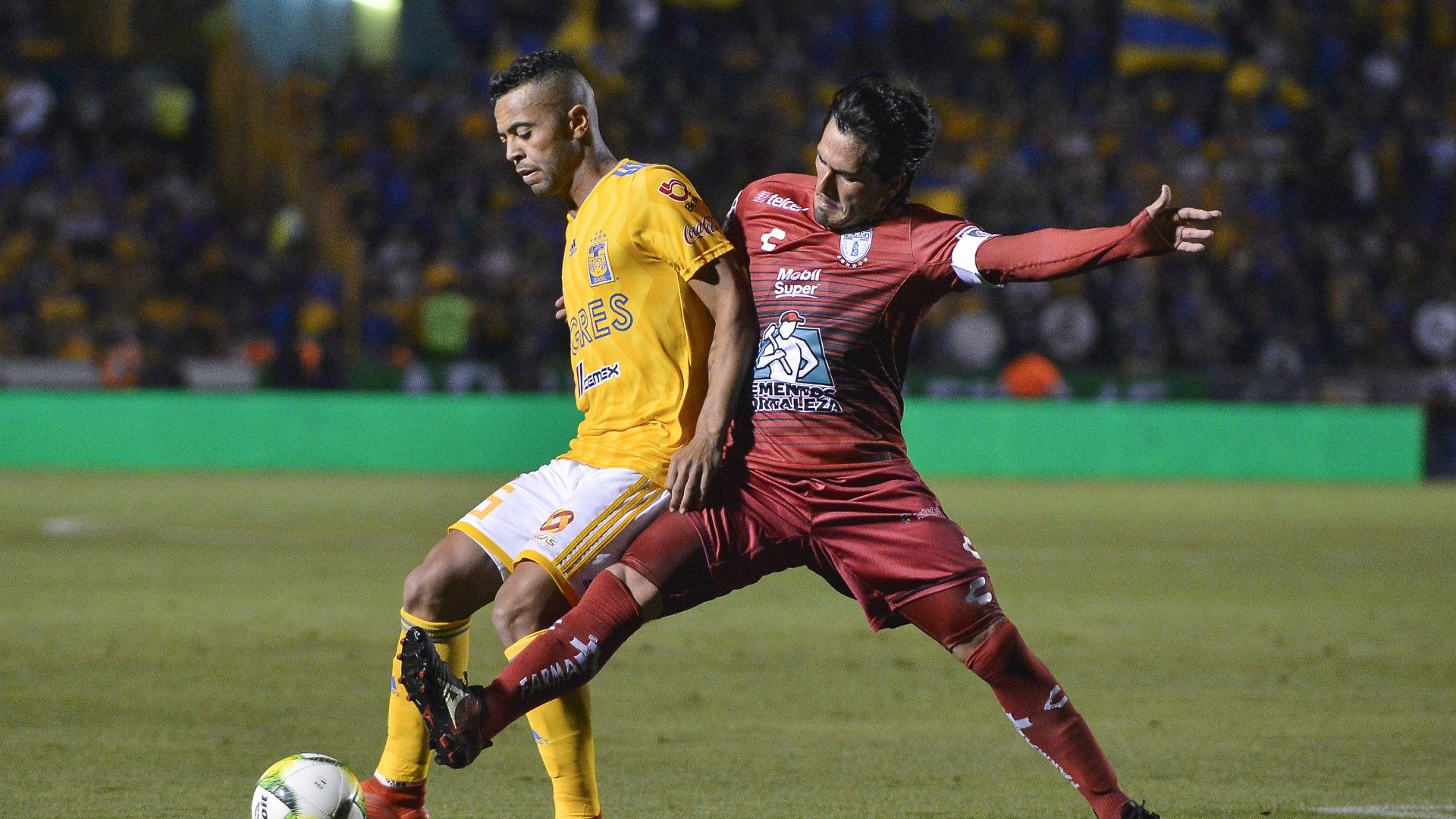 Tigres Pachuca Rafael Carioca Burrito Hernández