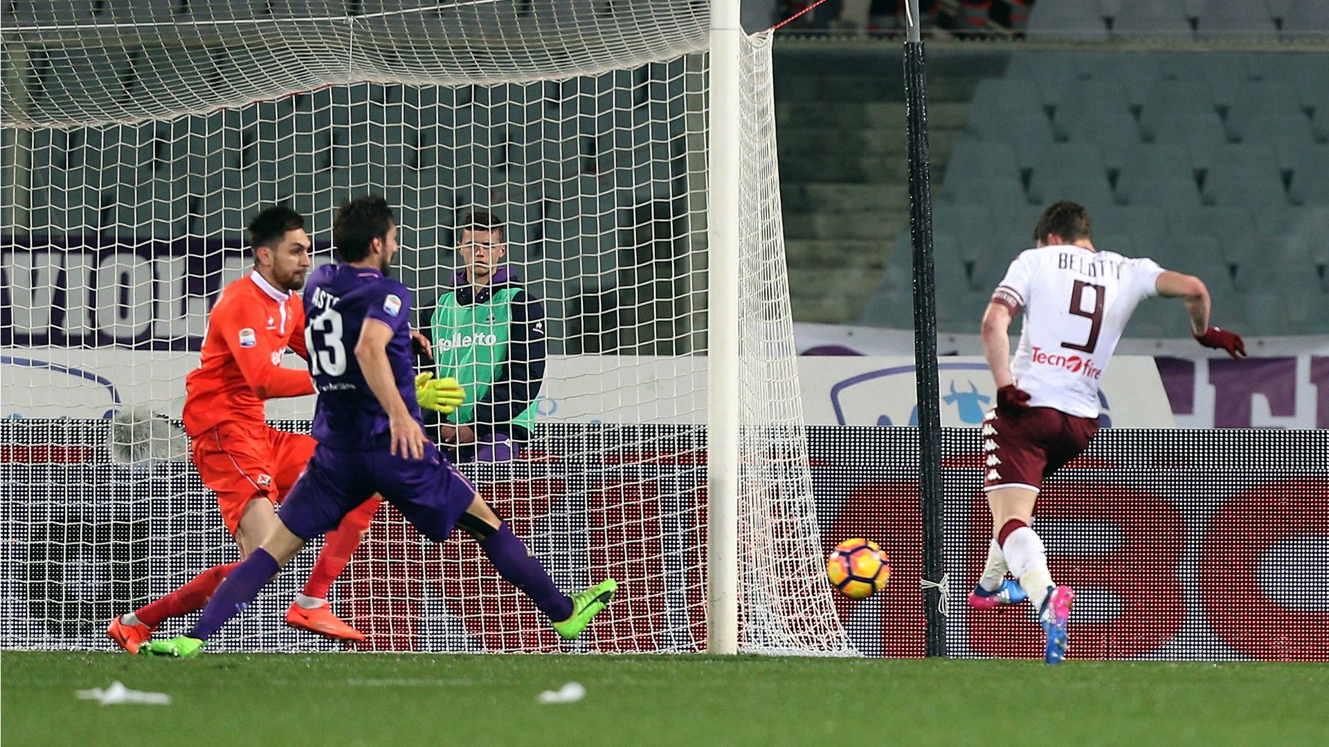 Andrea Belotti scoring Fiorentina Torino Serie A 27022017