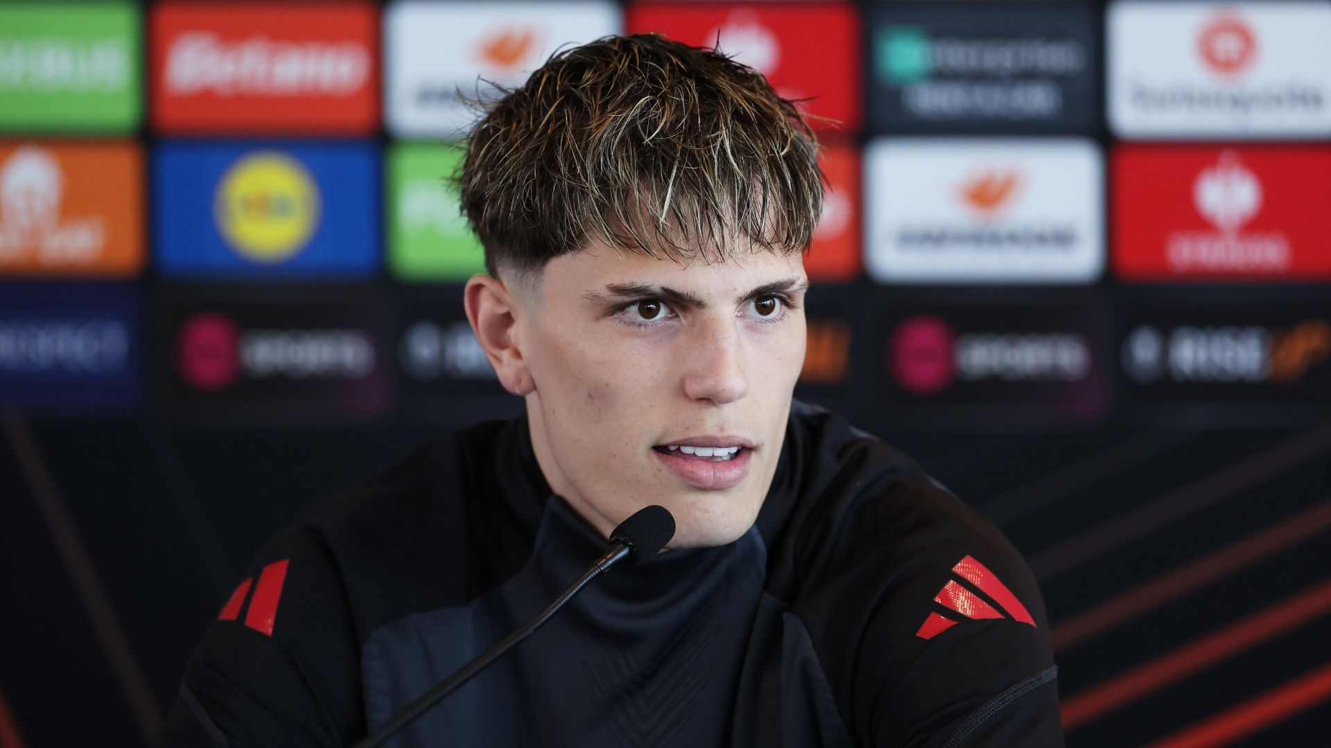 Alejandro Garnacho 2025