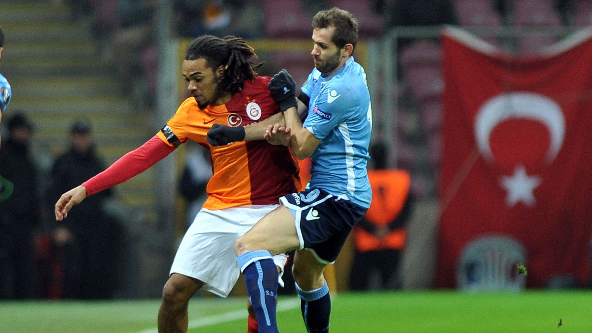 Jason Denayer Senad Lulic Galatasaray Lazio UEL 02182016
