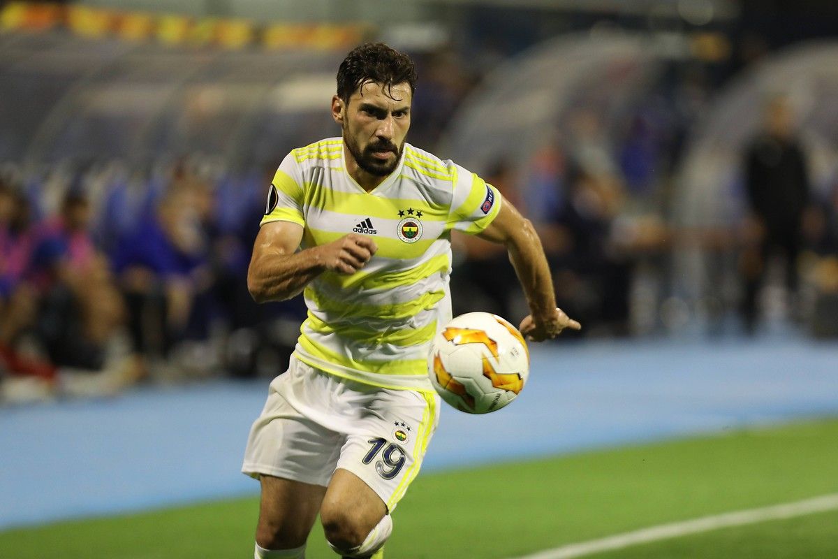 Sener Ozbayrakli Fenerbahce