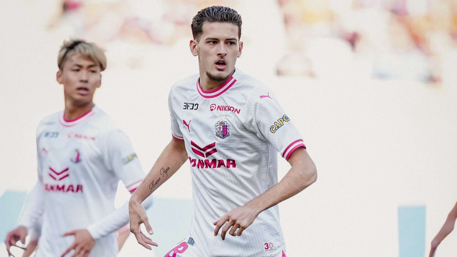 Penilaian Pelatih Cerezo Osaka Terhadap Debut Tiga Menit Justin Hubner | Goal.com Indonesia