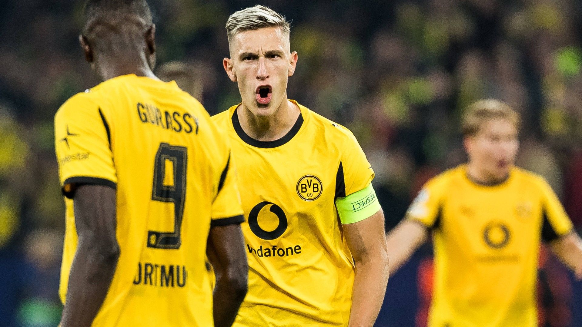 NICO SCHLOTTERBECK BORUSSIA DORTMUND