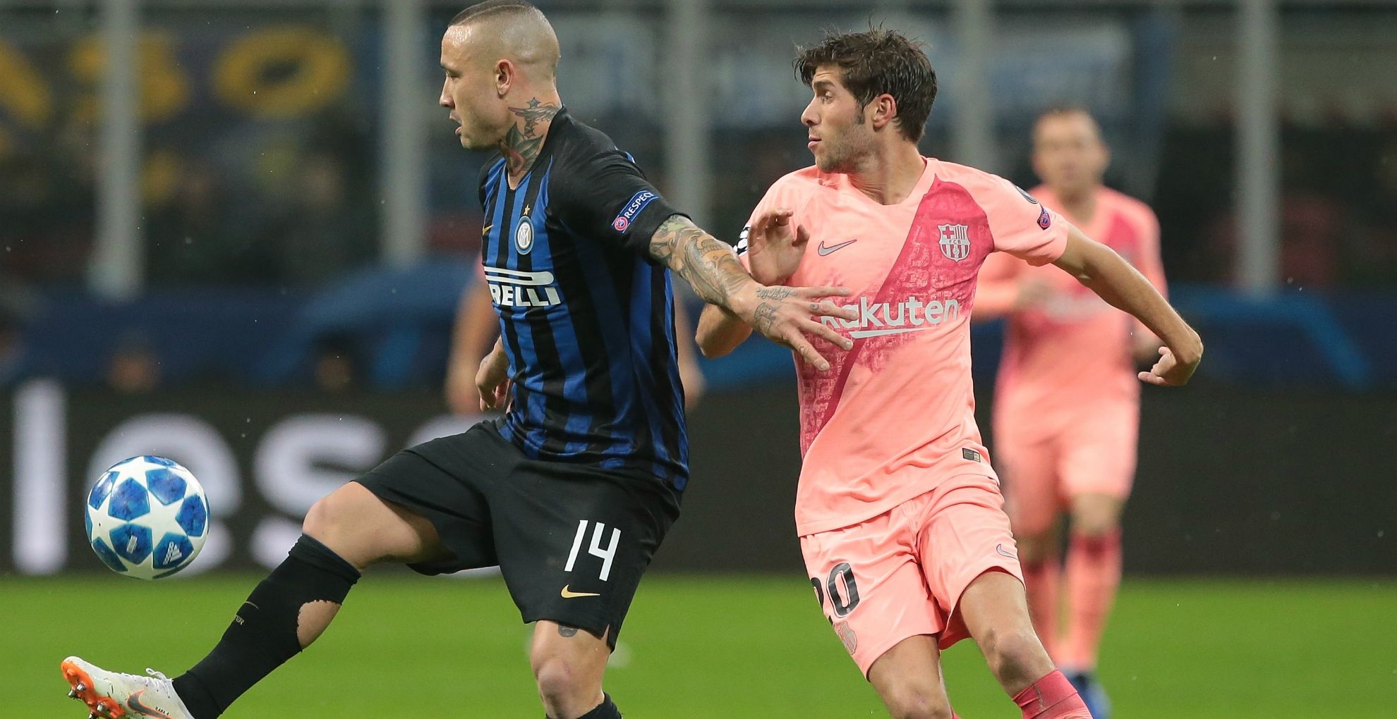 Nainggolan Inter Barcelona Champions League