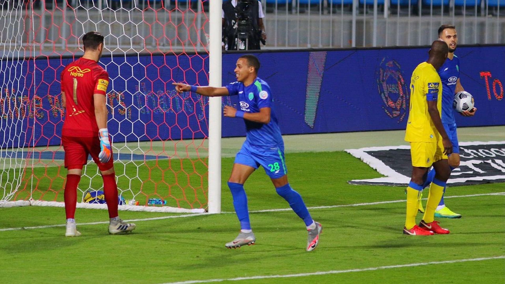 الفتح - النصر - سفيان بن دبكة