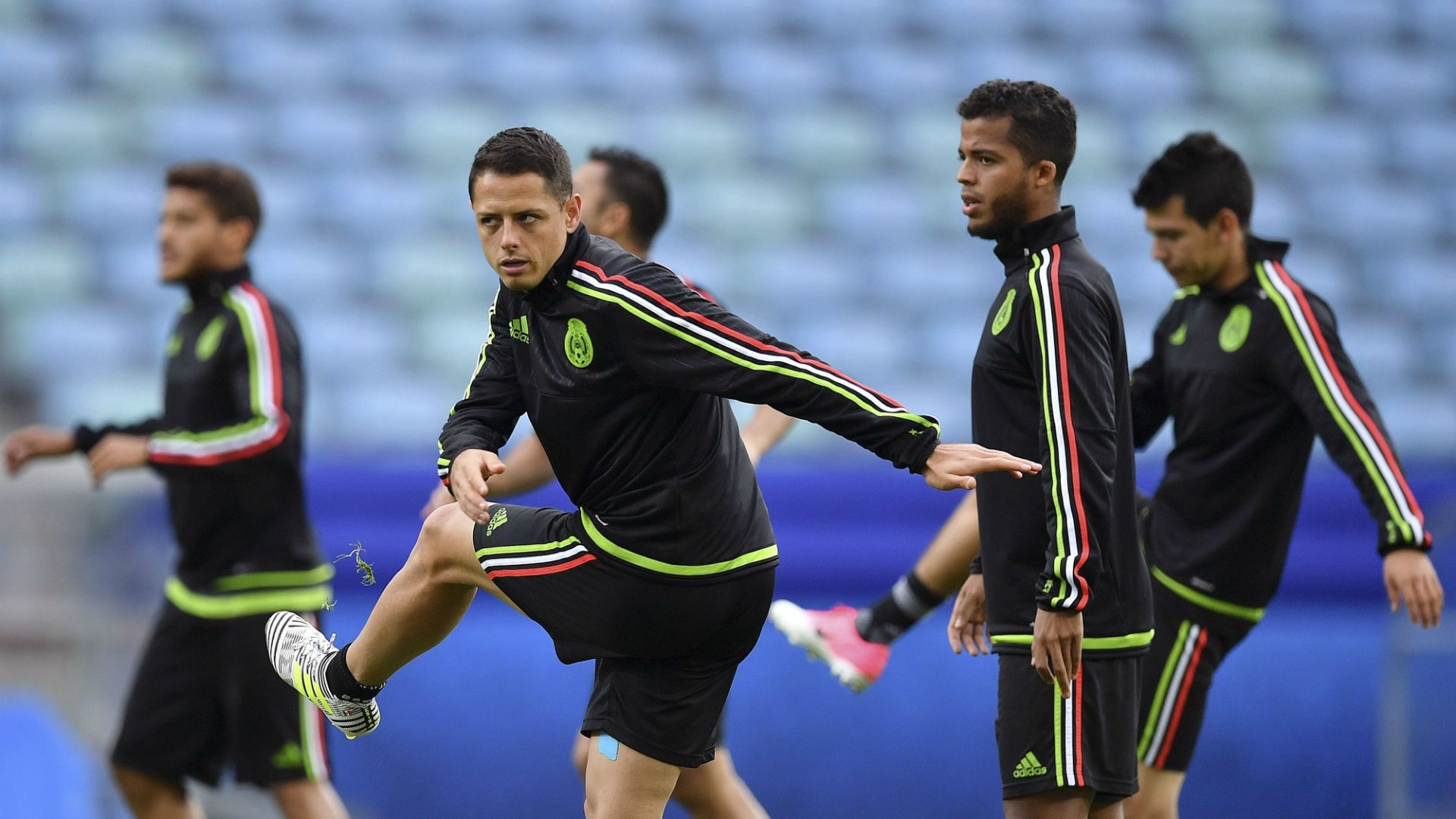 Chicharito Giovani dos Santos