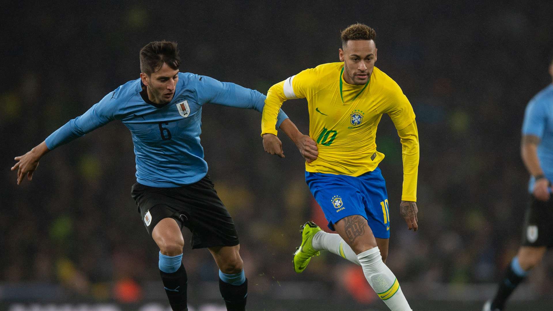 Rodrigo Betancur Neymar Brazil Uruguay Friendlies 16112018
