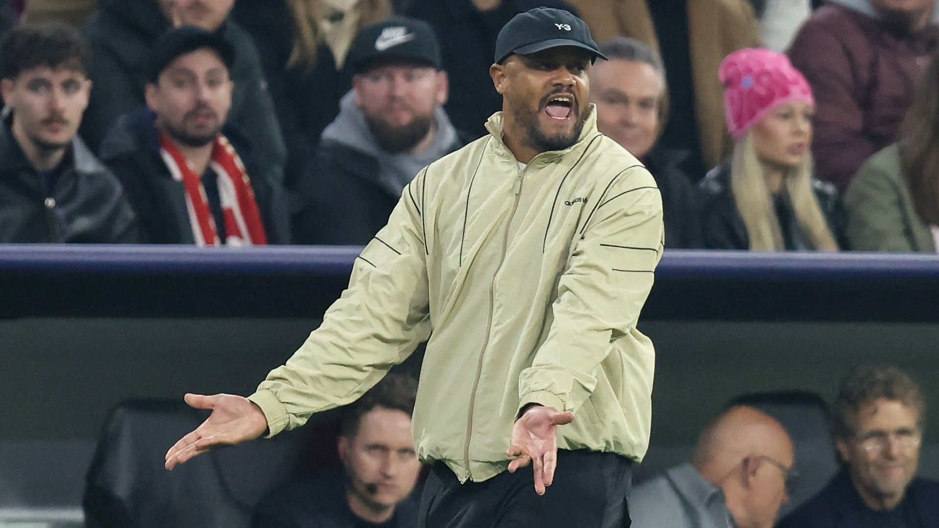 VINCENT KOMPANY BAYERN MÜNCHEN 