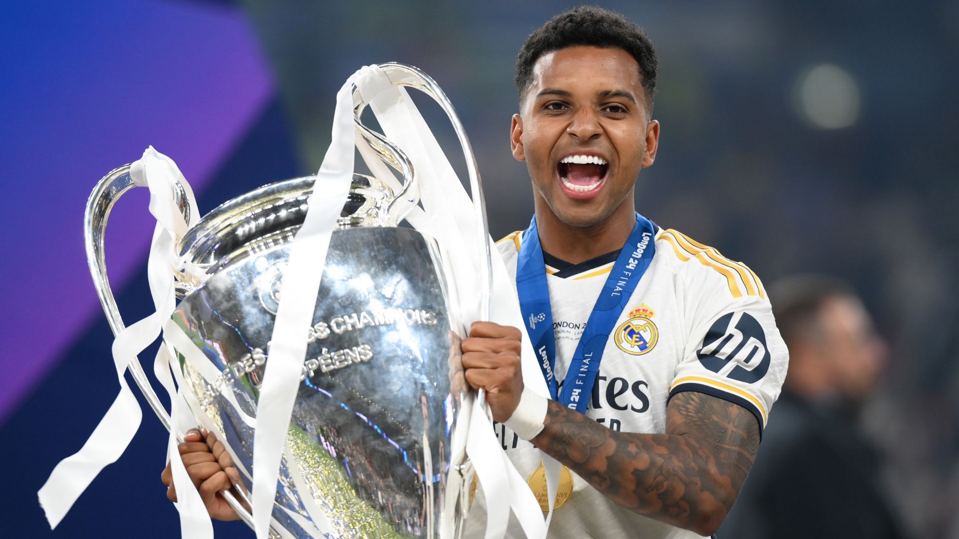 Man City suffer transfer blow as Real Madrid respond emphatically to  apparent Rodrygo interest following Julian Alvarez departure | Goal.com US