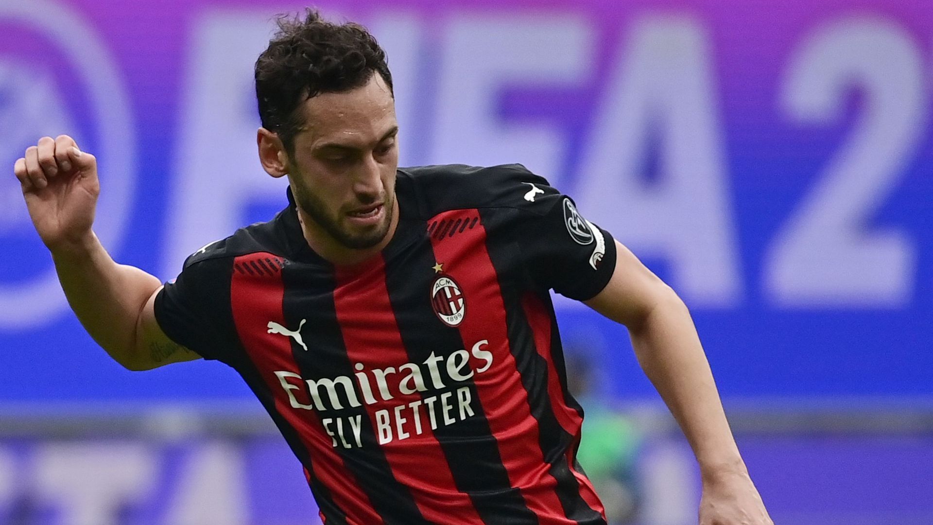 Hakan Calhanoglu AC Milan vs Inter 02.21.2021
