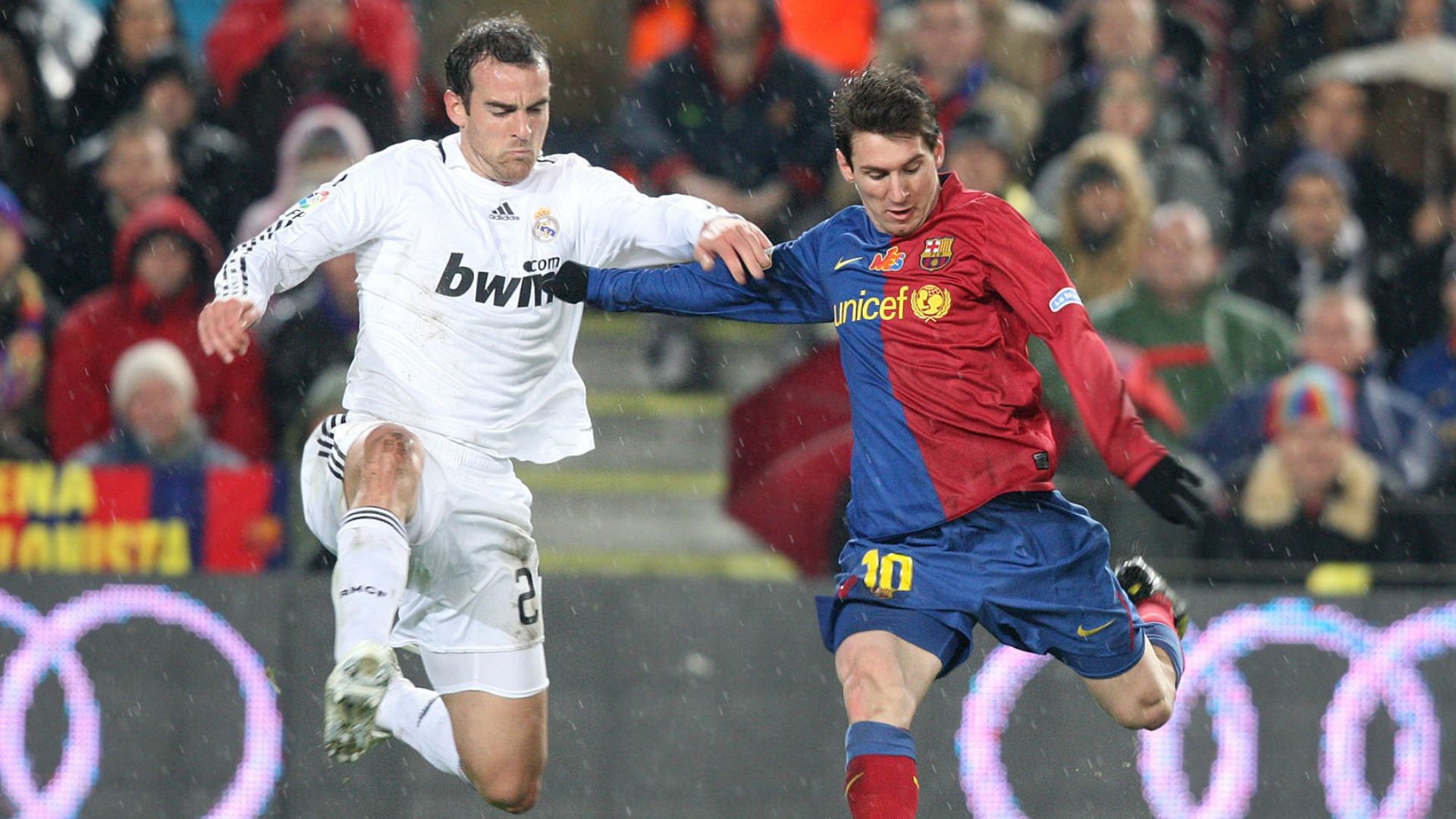 Christoph Metzelder Lionel Messi Barcelona Real Madrid 2008/09