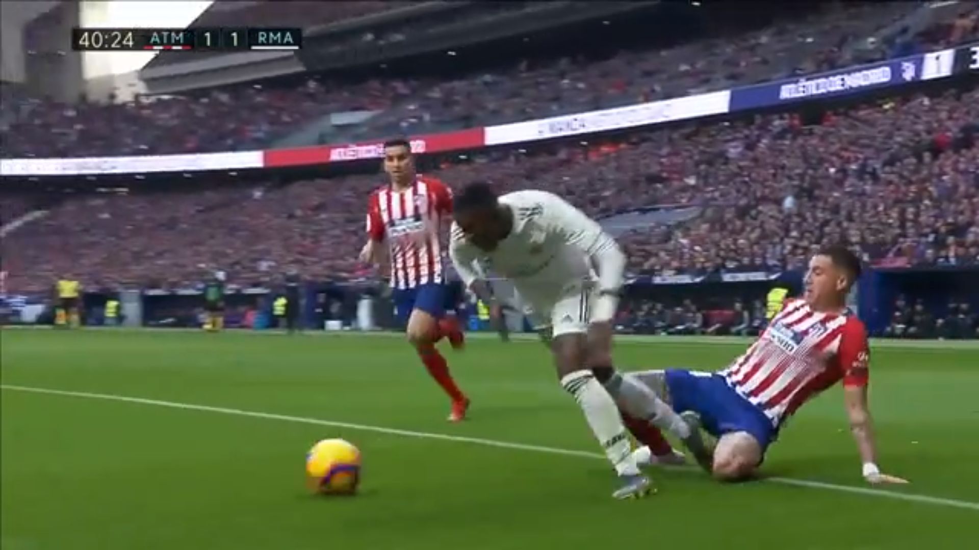 Gimenez Vinicius penalti