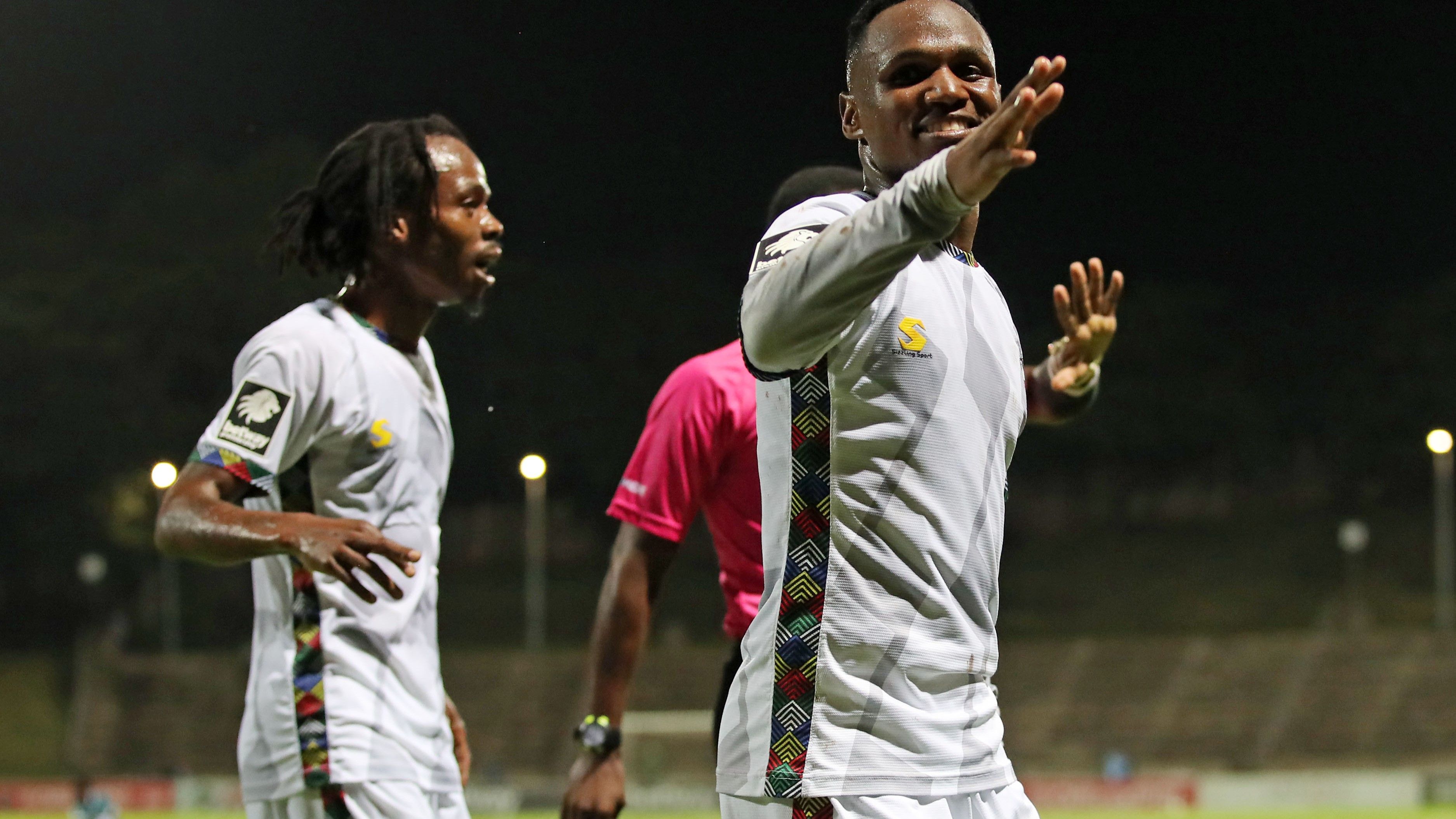 Former Fifa World Cup star hails Orlando Pirates for signing Kamogelo Sebelebele - 'He adds on quality of Oswin Appollis and Rele Mofokeng' | Goal.com South Africa