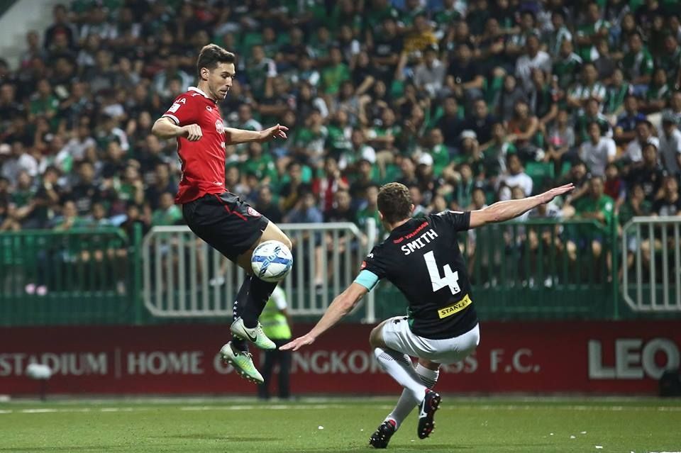 ซิสโก้ ฆิเมเนซ - แมตต์ สมิธ