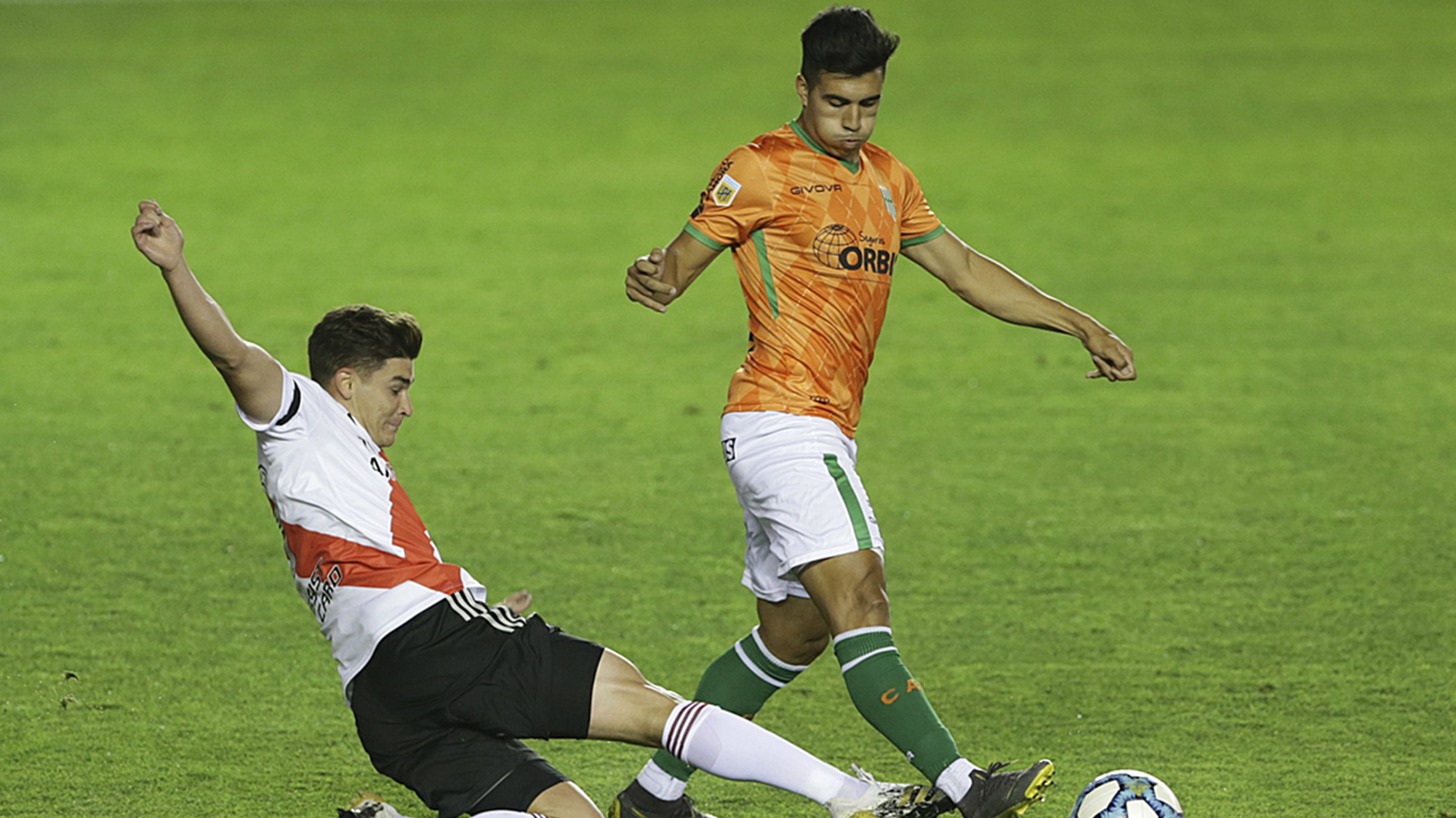 Julian Alvarez Martin Payero Banfield River Plate Copa Liga Profesional 20112020