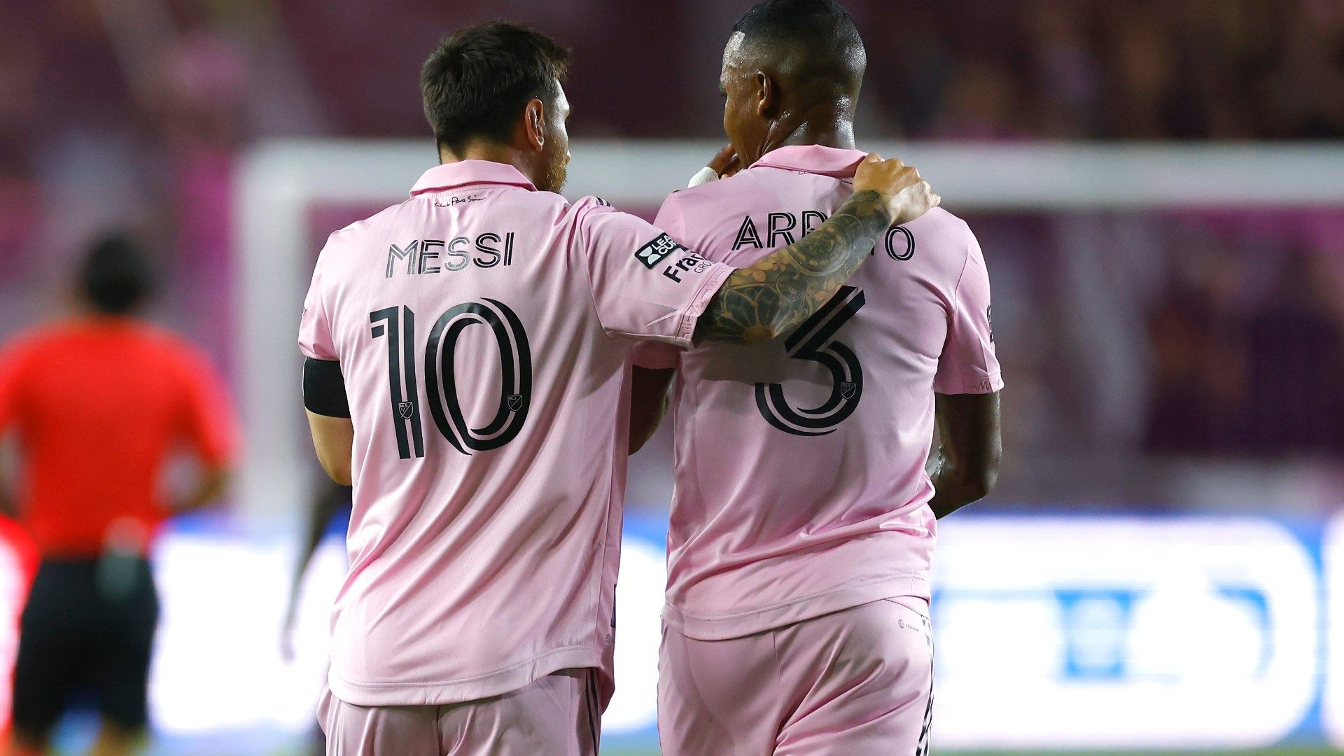 Lionel Messi & Dixon Arroyo