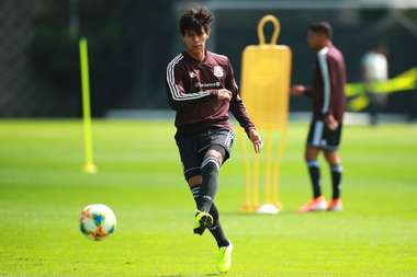 J.J. Macías Selección