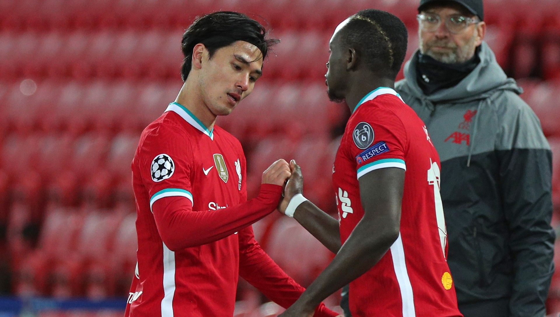 takumi-minamino-sadio-mane-liverpool.