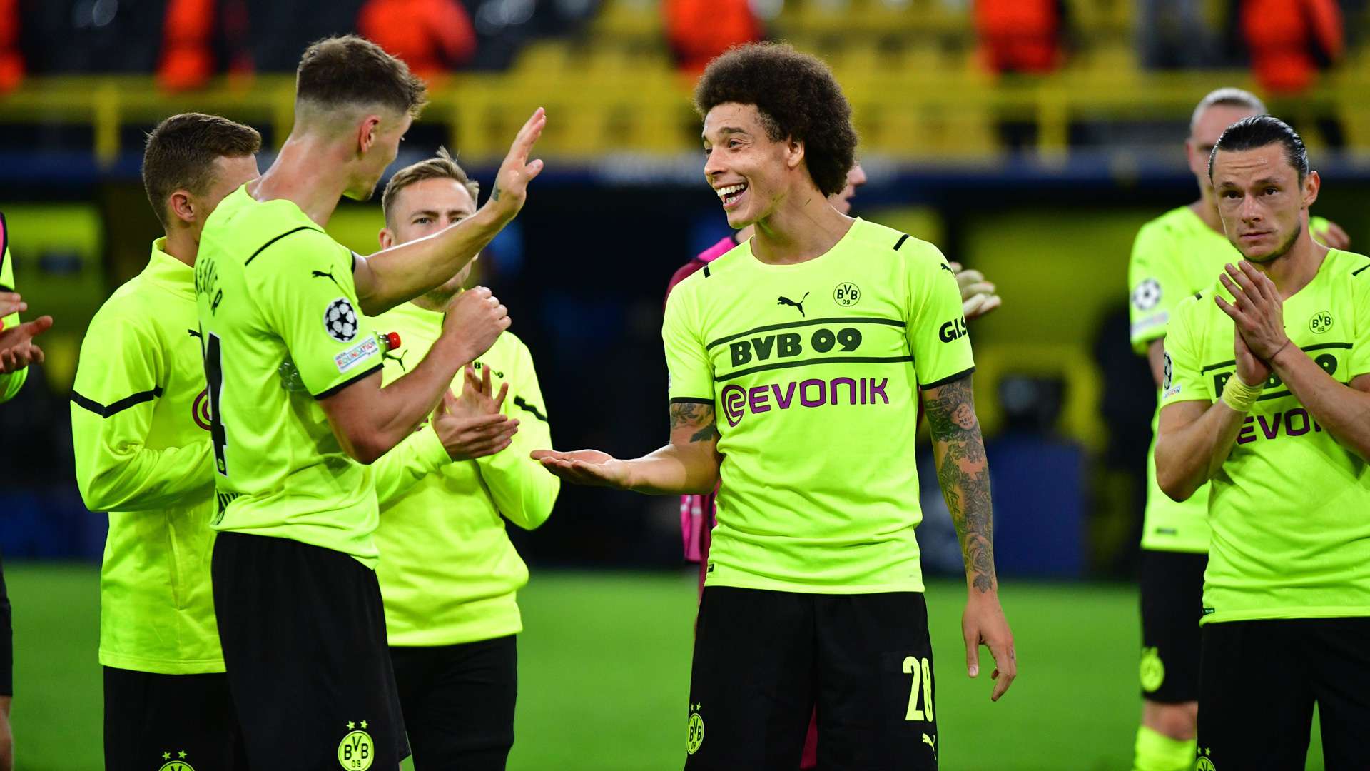GER ONLY Borussia Dortmund Sporting Witsel