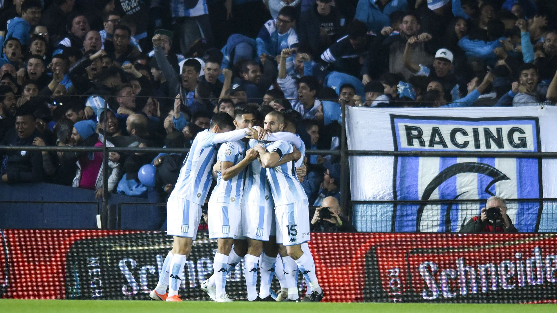 Racing River Superliga 17082019