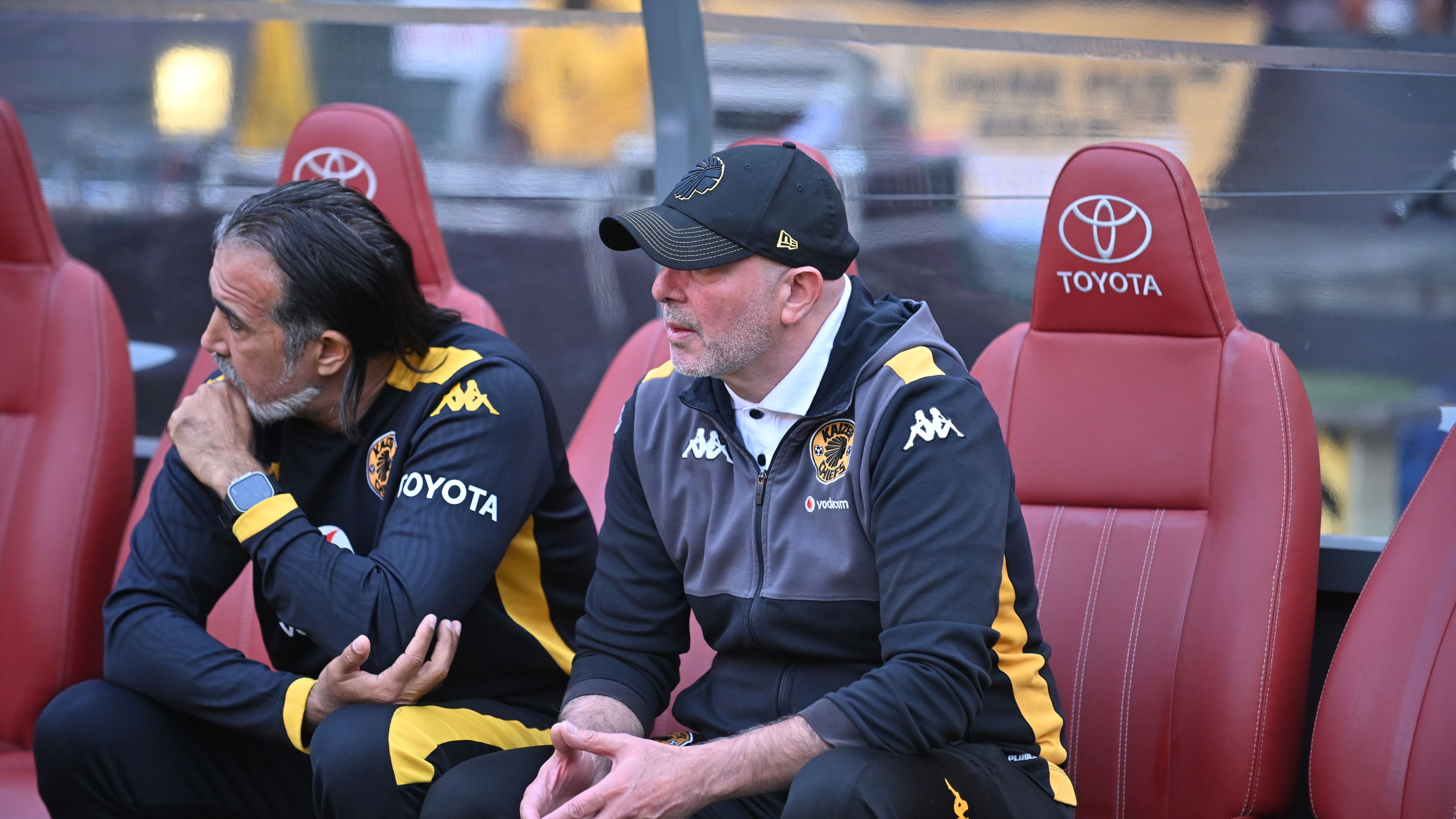 Former Orlando Pirates & Mamelodi Sundowns mentor Rhulani Mokwena opens up  on possibly replacing Nasreddine Nabi as Kaizer Chiefs head coach - 'Of  course it is a great club' | Goal.com South